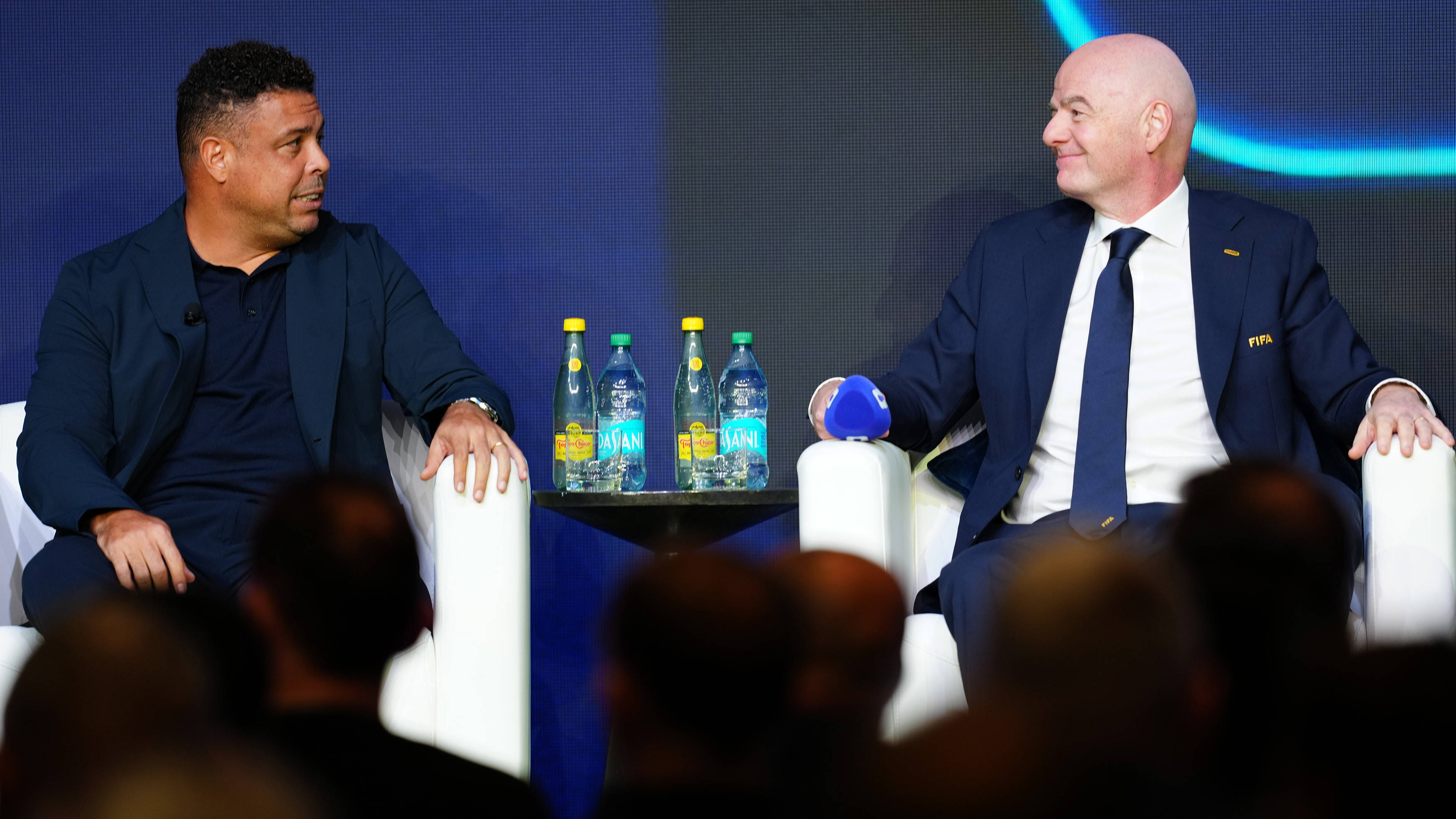 （体育）足球——2026美加墨世界杯赛程公布