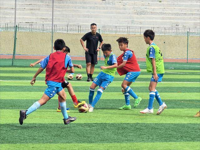 山东省青岛市李沧区工人文化宫球场成为职工子女成长乐园